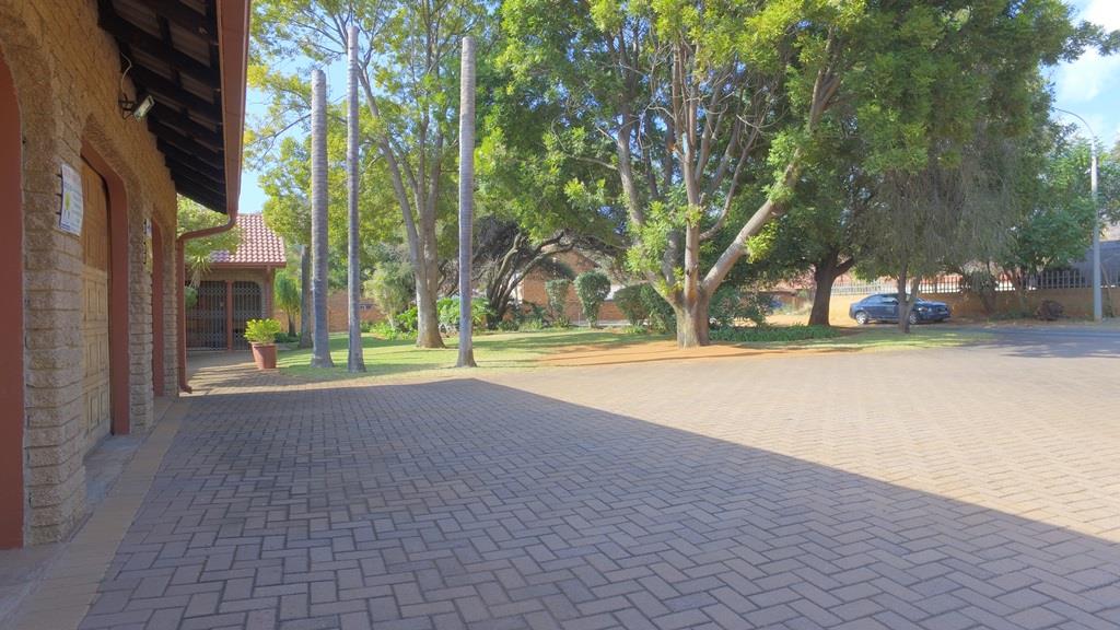 Commercial Property for Sale in Safari Gardens North West